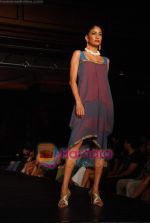 Model walk the ramp for Rahul Gunjan at Day 2 Blenders Tour fashion show on 4th Spt 2010 (41).JPG